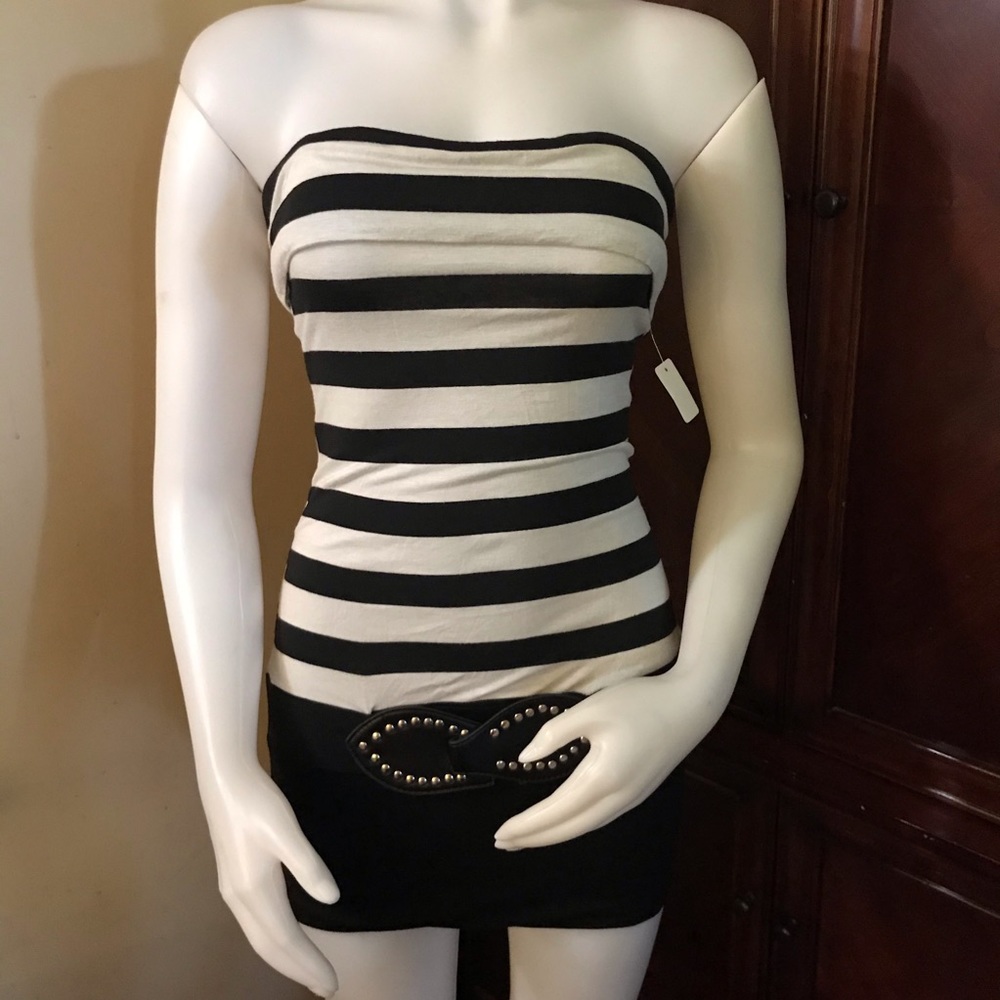 🆕 January 7 Gray/Blk Mini Strapless Dress-Small